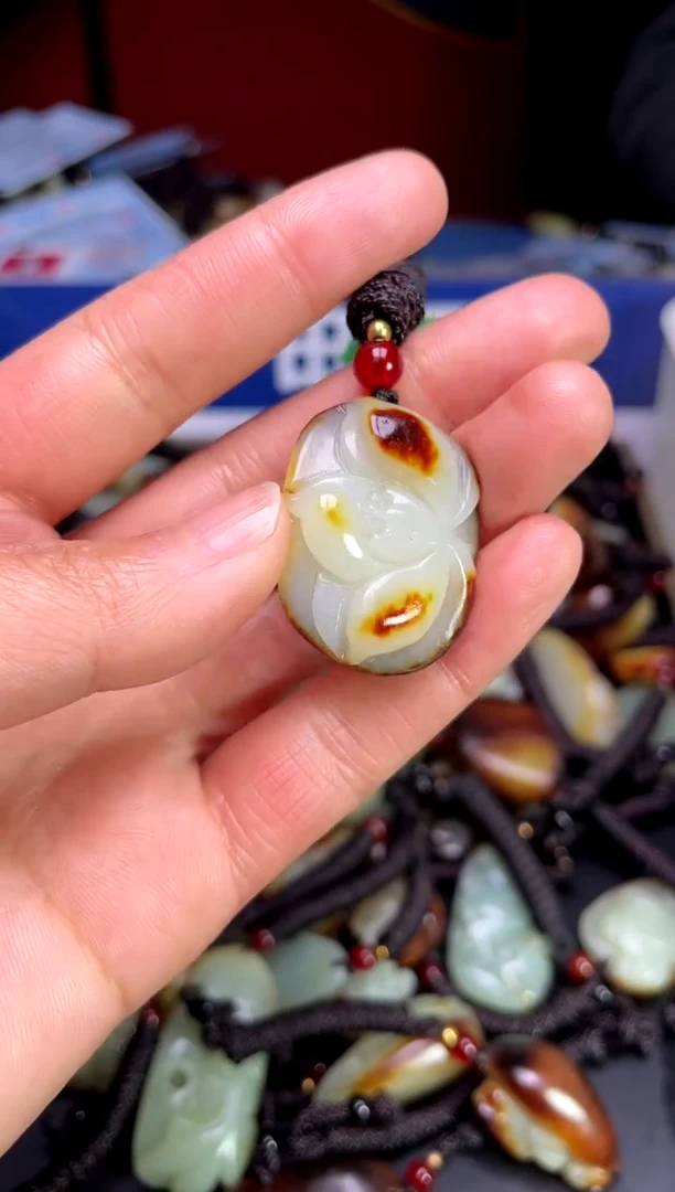 【闪购商品】和田玉颈饰未镶嵌123