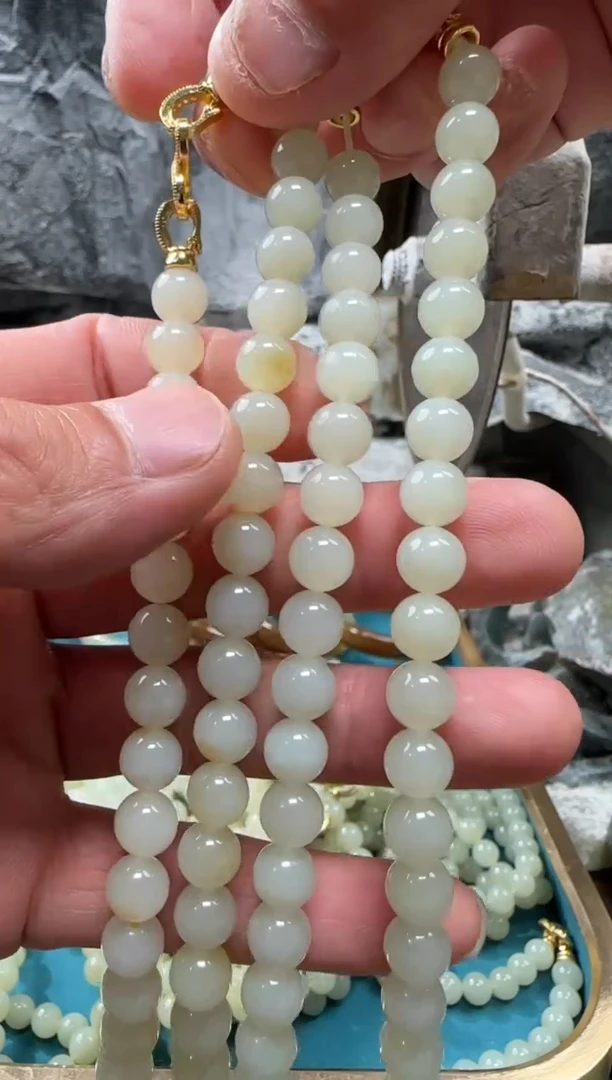 和田玉未镶嵌颈饰项链多样性拍一发一件