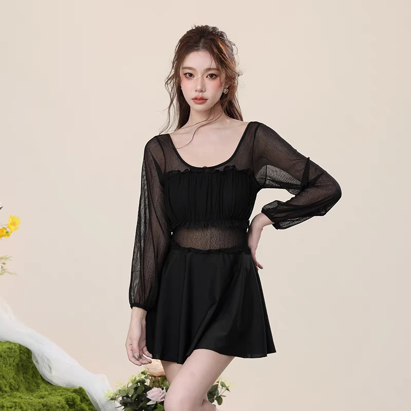 泳衣女连体裙式长袖网红风遮肚露背性感2025新款夏季温泉度假泳装