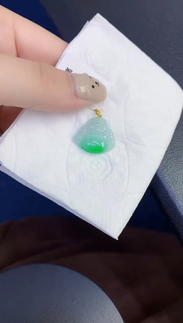 颈饰18K金镶嵌翡翠缅甸天然翡翠A货