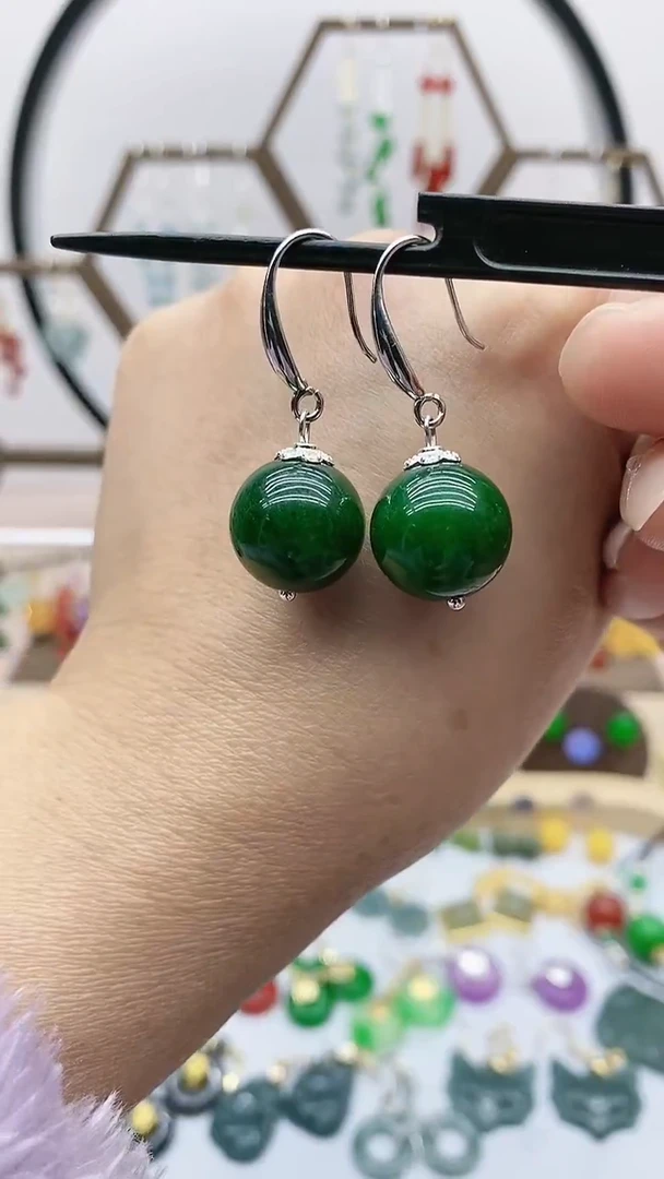 未镶嵌石英质玉（天山翠）耳饰006