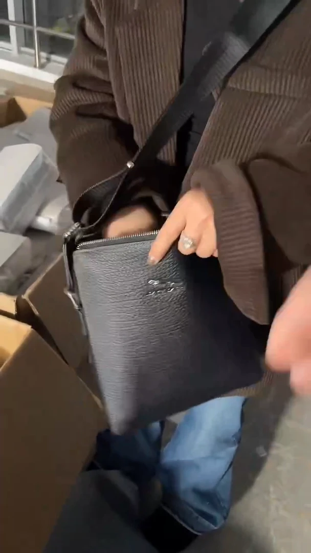 头层牛皮207品牌男包清货中（不要卡单，理性消费）