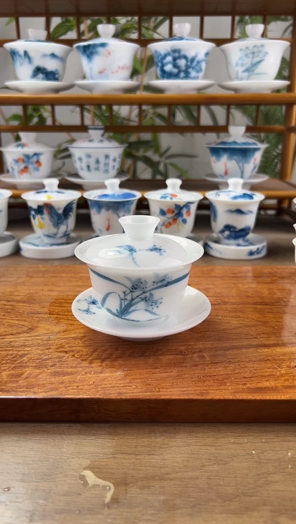 微瑕高冰兰花130ml三才盖碗