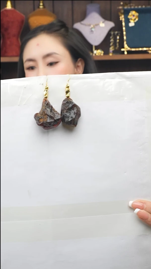 琥珀未镶嵌耳饰多样性发一