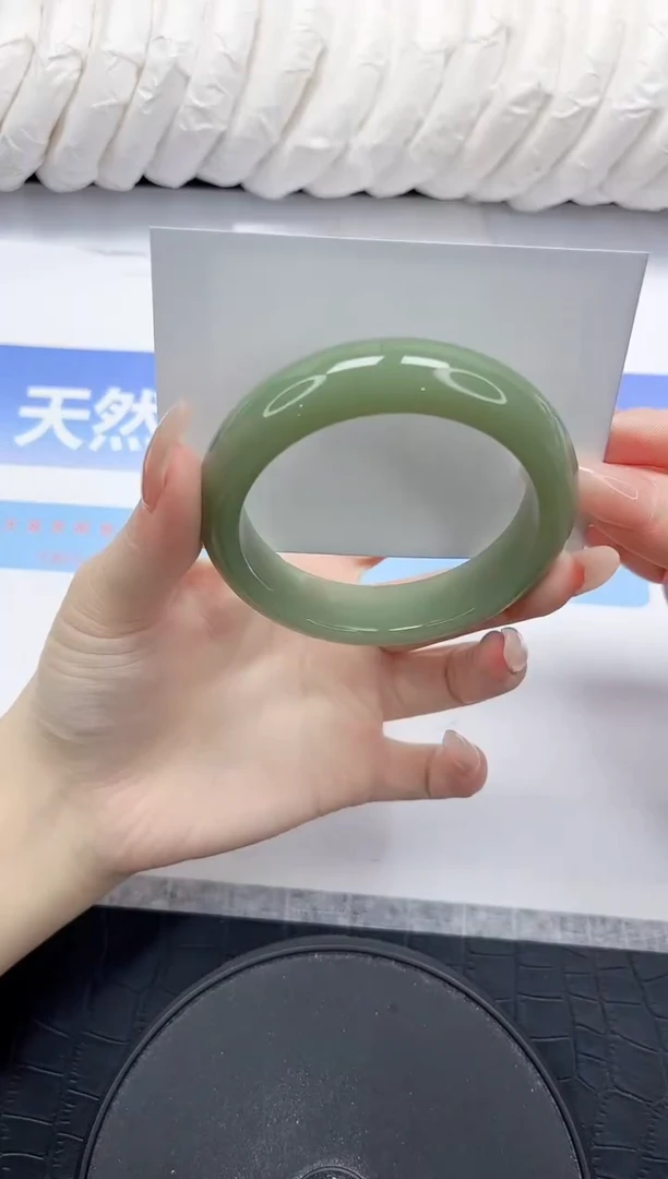 未镶嵌手镯石英质玉43-56