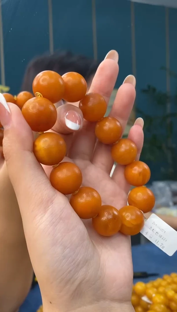 裸石琥珀未镶嵌12/10多样性发其一65