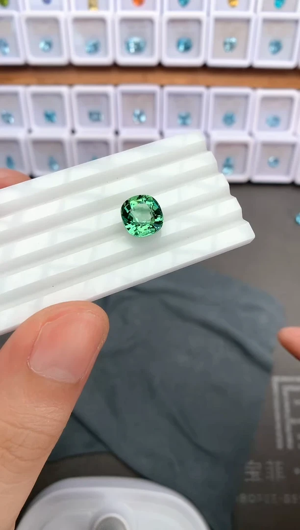 未镶嵌裸石定制碧玺4.7ct