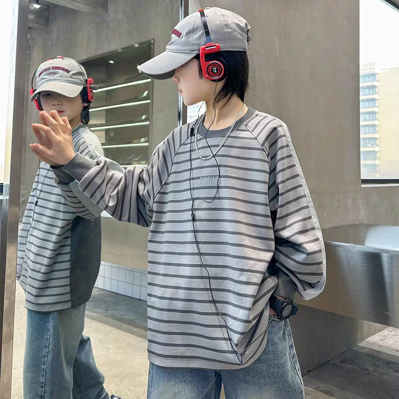 潮酷经典范~男童秋季新款拼接撞色条纹休闲百搭时髦卫衣S10891