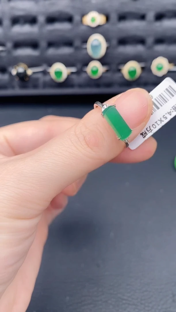 银S925镶嵌戒指翡翠天然a货翡翠164