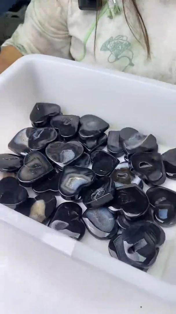 摆件玛瑙未镶嵌黑玛瑙爱心（3）个装D162多样性发货