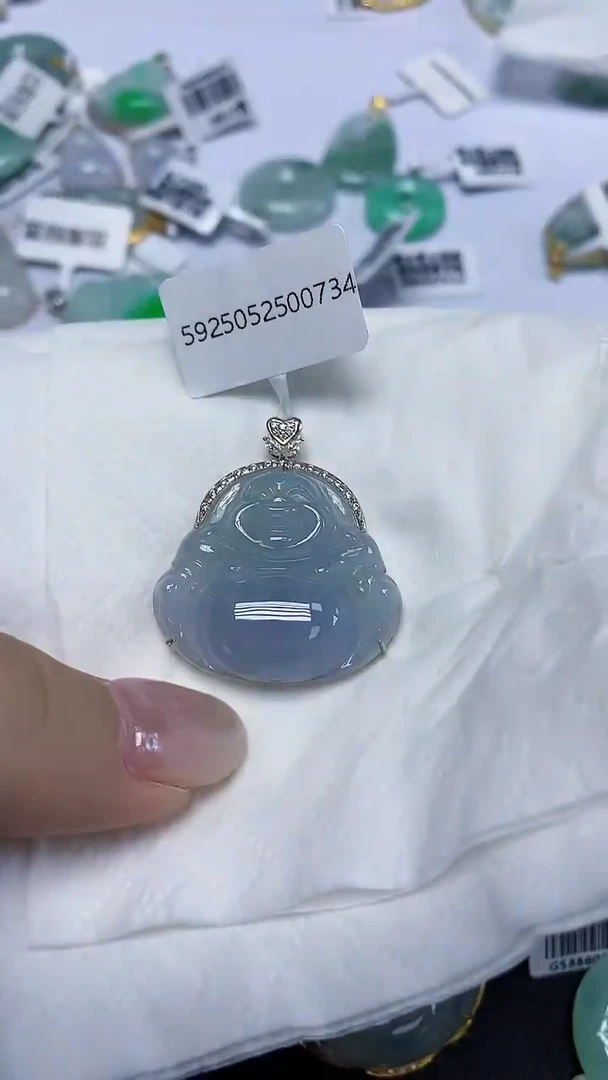 翡翠18K金镶嵌颈饰天然缅甸翡翠A货