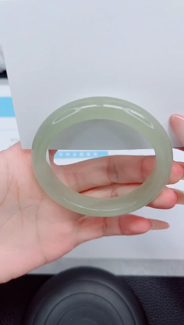 石英质玉手镯未镶嵌134-56