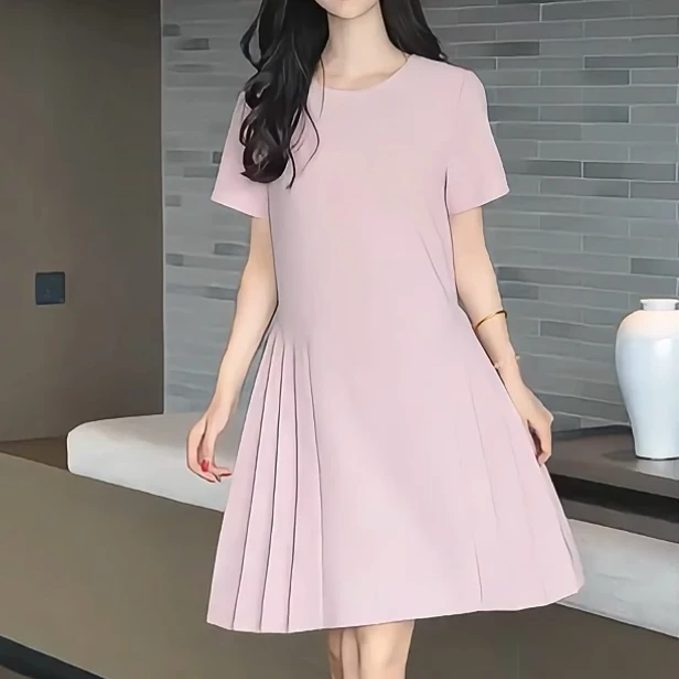 2025年夏季圆领纯色中腰短袖常规连衣裙时尚显瘦裙子小个子减龄