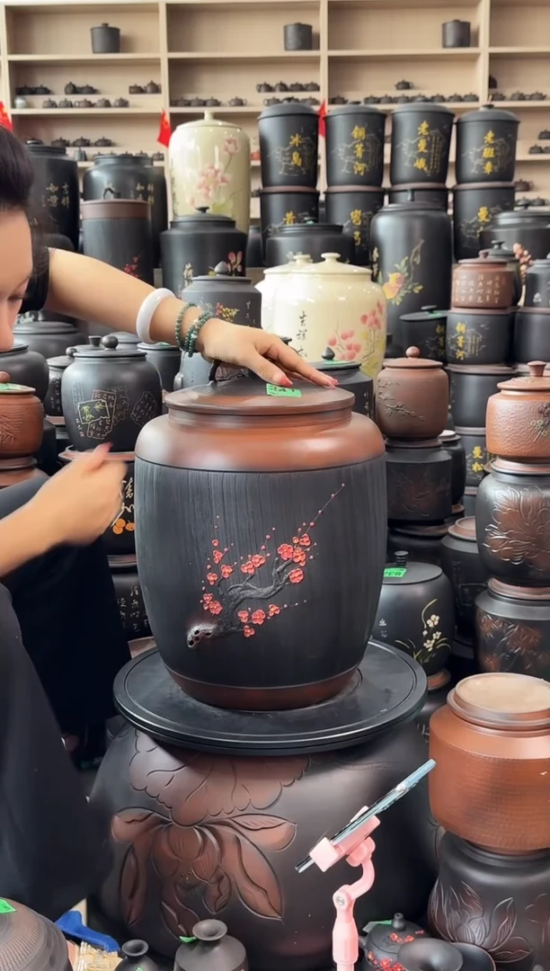 罐瑕疵茶缸高44cm 红梅 341