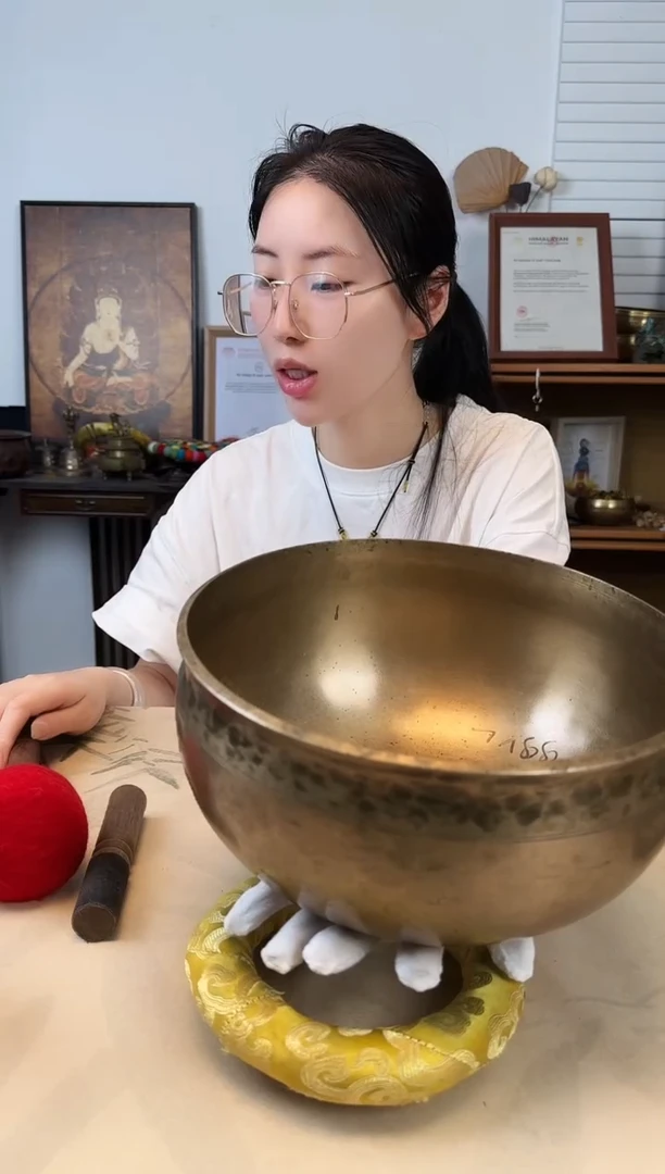 疯**癫满月七脉轮套钵