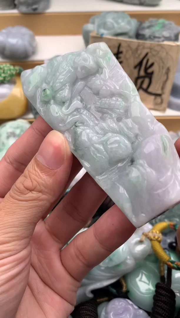 吊坠(不含链)未镶嵌翡翠1