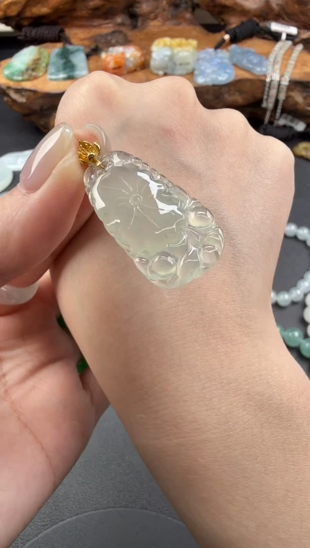 吊坠(不含链)18K金镶嵌翡翠翡翠饰品-227