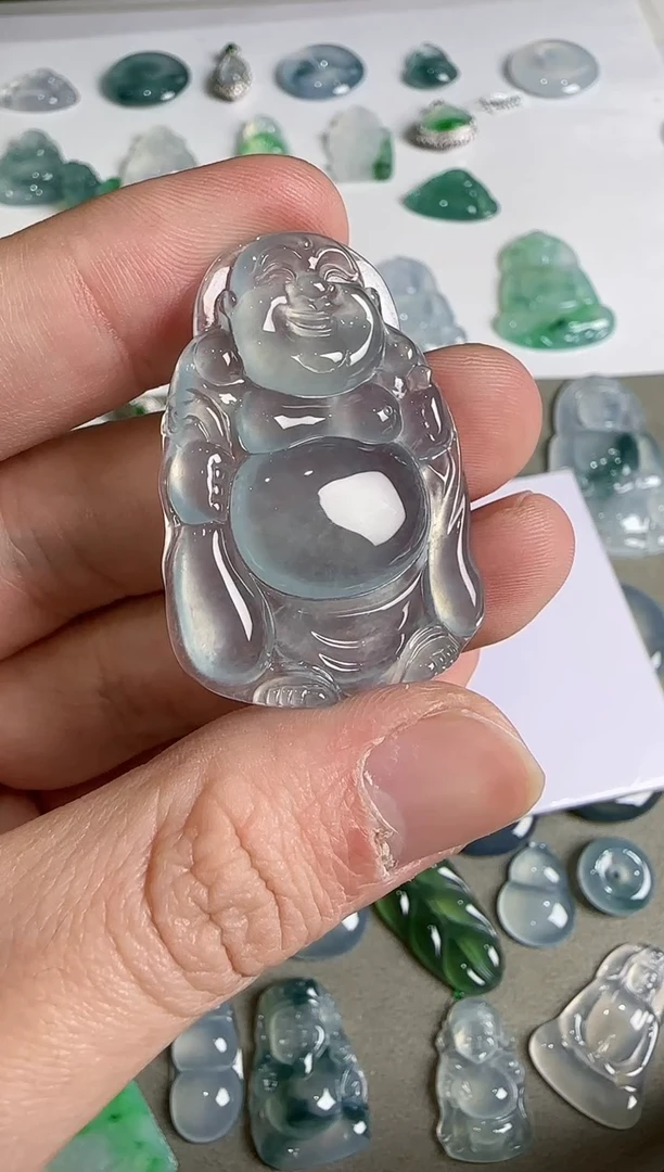 吊坠(不含链)未镶嵌翡翠.