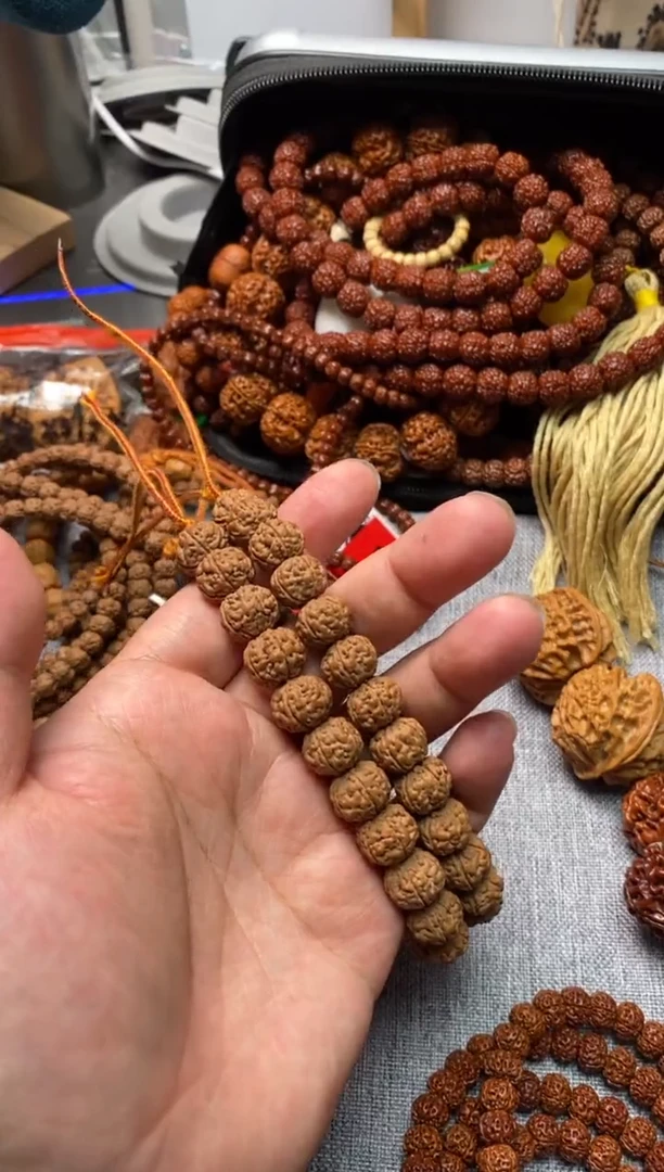 吊坠金刚菩提老树王纯血勿里达大尺寸