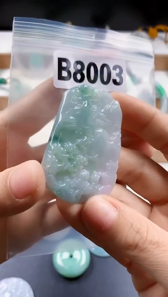 颈饰未镶嵌翡翠天然翡翠吊坠挂件