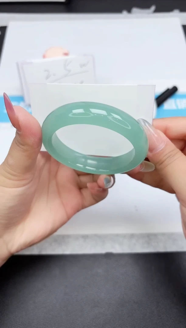 石英质玉手镯未镶嵌289-56