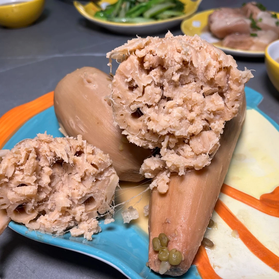 优质种植正宗南沙新垦咸淡水现挖莲藕煲汤粉藕粉香糯甜