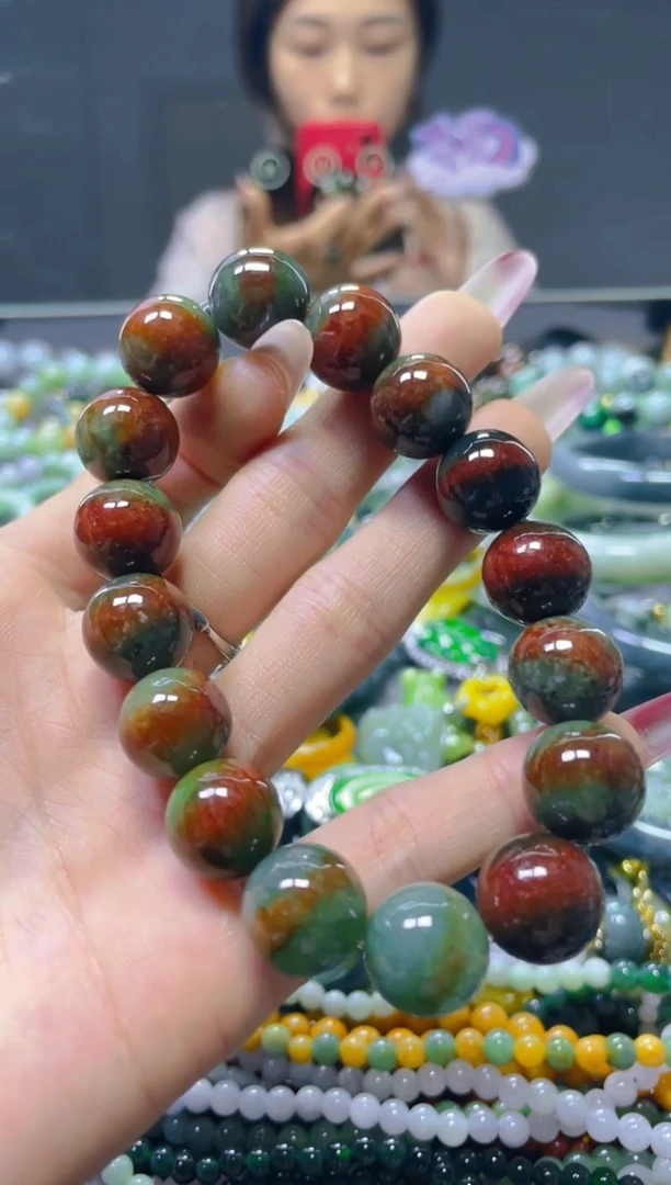 颈饰未镶嵌翡翠13MM/M/翡翠A货，一件也是批发价