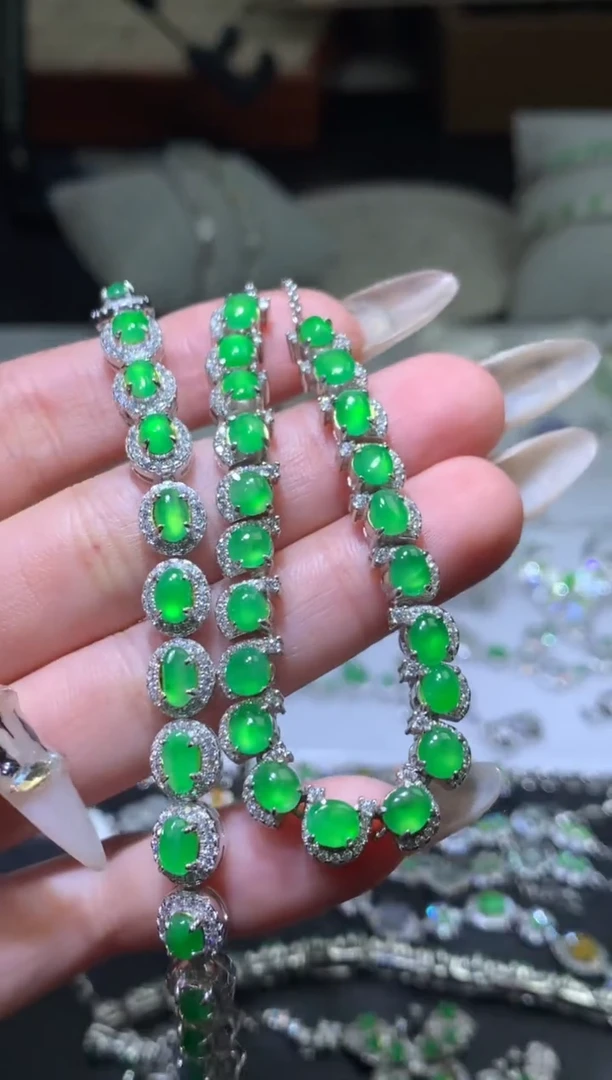 颈饰银S925镶嵌翡翠净货  项链21颗  手链15颗