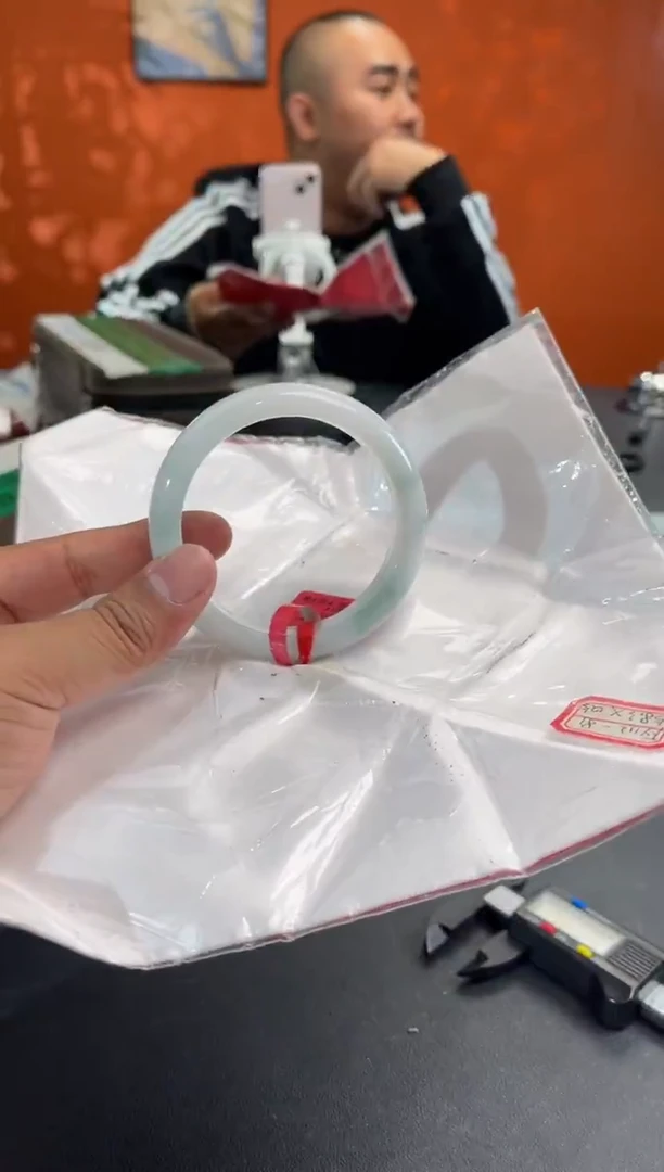 未镶嵌手镯翡翠6  57