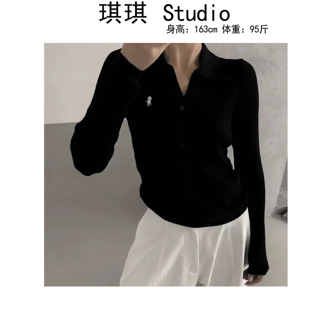 《琪琪家》冬季新款轻奢高级翻领半开扣刺绣小码显瘦减龄上衣8831-M