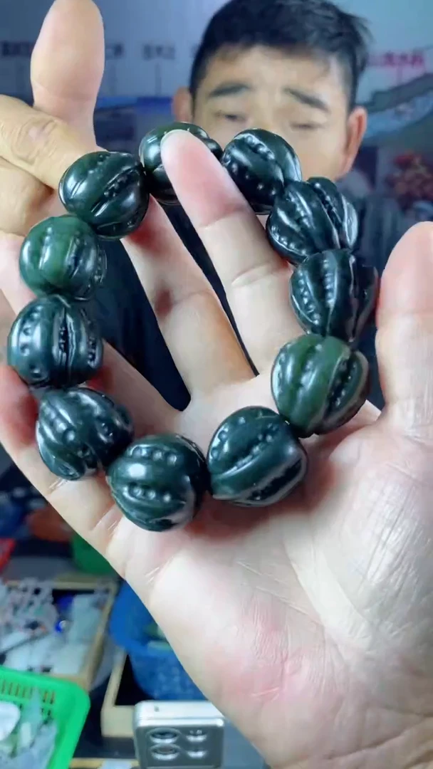 颈饰未镶嵌石英质玉天然玉石未镶嵌颈饰