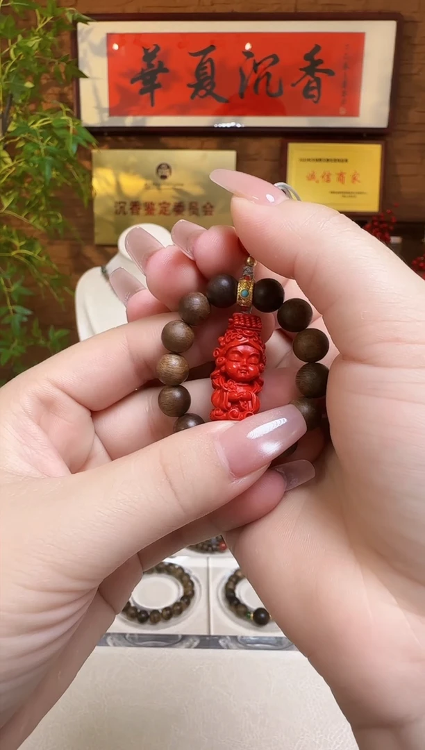 沉香碎屑沉香海南莺歌绿棋楠妈祖手机链