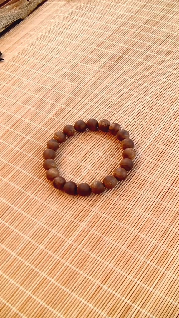 【闪购商品】沉香手串海南莺歌绿乌身卡10圆珠手串