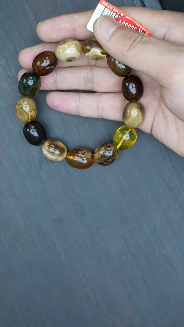 【闪购商品】琥珀裸石未镶嵌缅甸枣珠微瑕手串多样性发其一