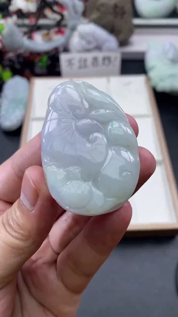 吊坠(不含链)未镶嵌翡翠缅甸翡翠