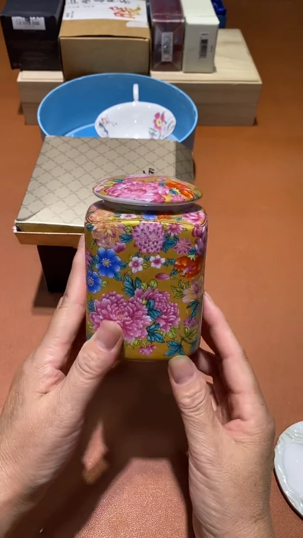 瓷片品牌 包包香水手表护肤品@@1