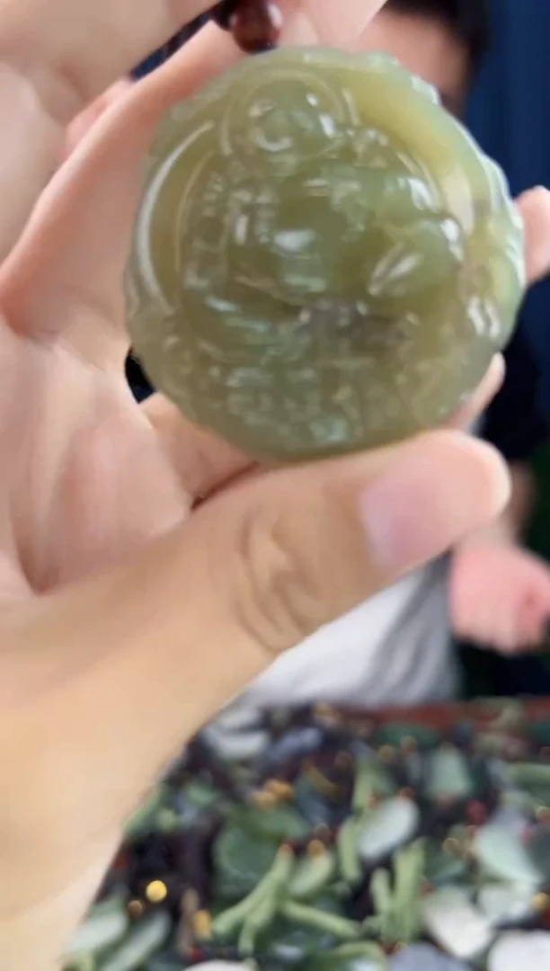 未镶嵌和田玉挂件拍一发一，