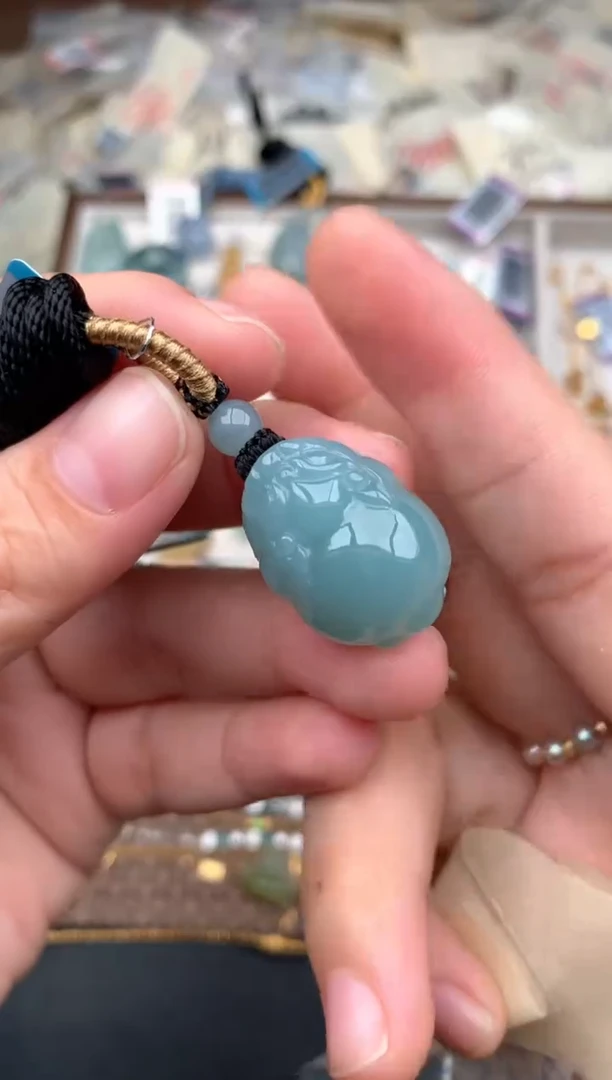 未镶嵌挂件翡翠一