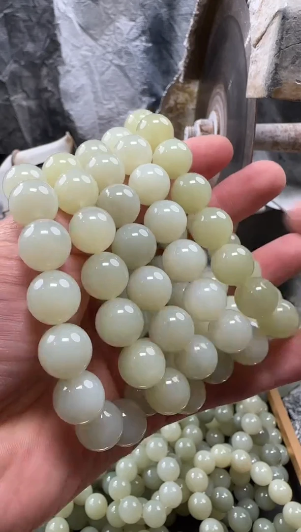 和田玉未镶嵌颈饰手串多样性拍一发一件