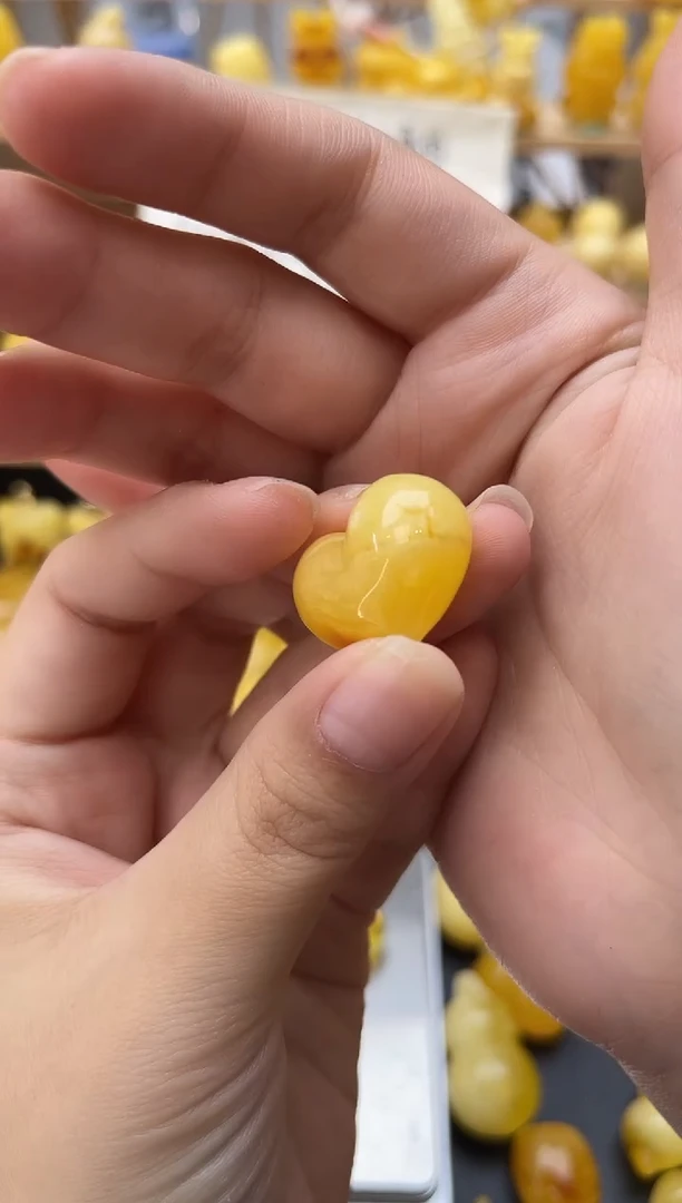 琥珀未镶嵌珠宝奇石113琥珀蜜蜡微瑕