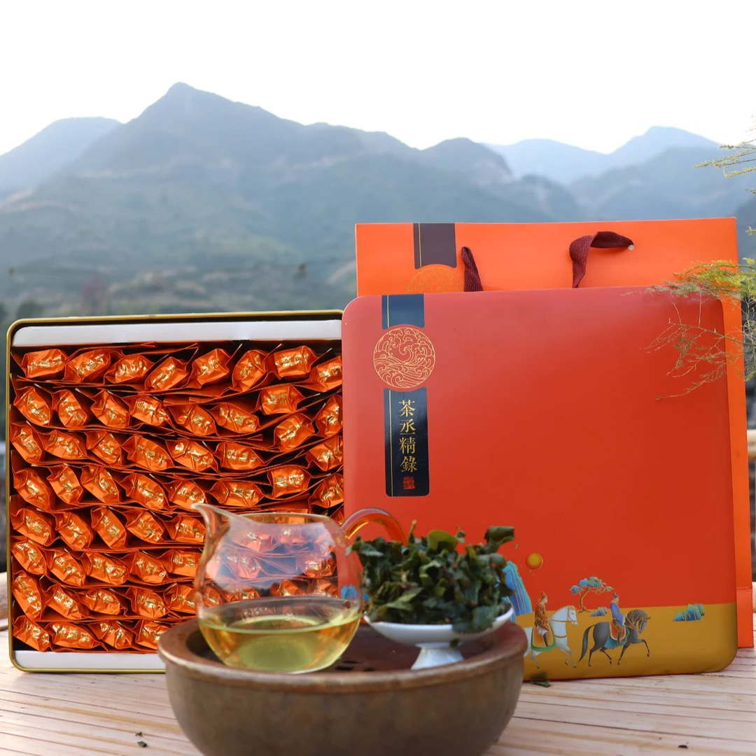 龙云粒粒香铁观音礼盒 传统红芯歪尾桃 兰花香铁观音/450g一份