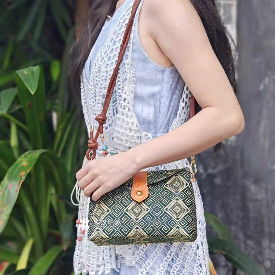 【壮锦印象】广西非遗壮锦时尚复古信封小挎包民族风格单肩斜挎