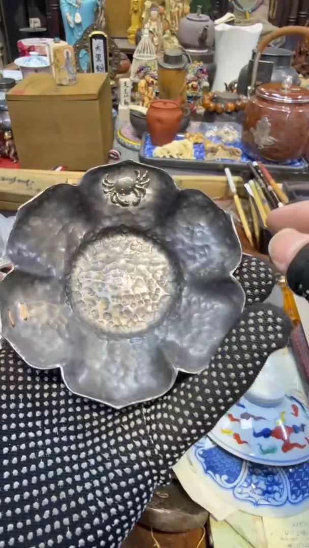 金属中古艺术工艺美术品