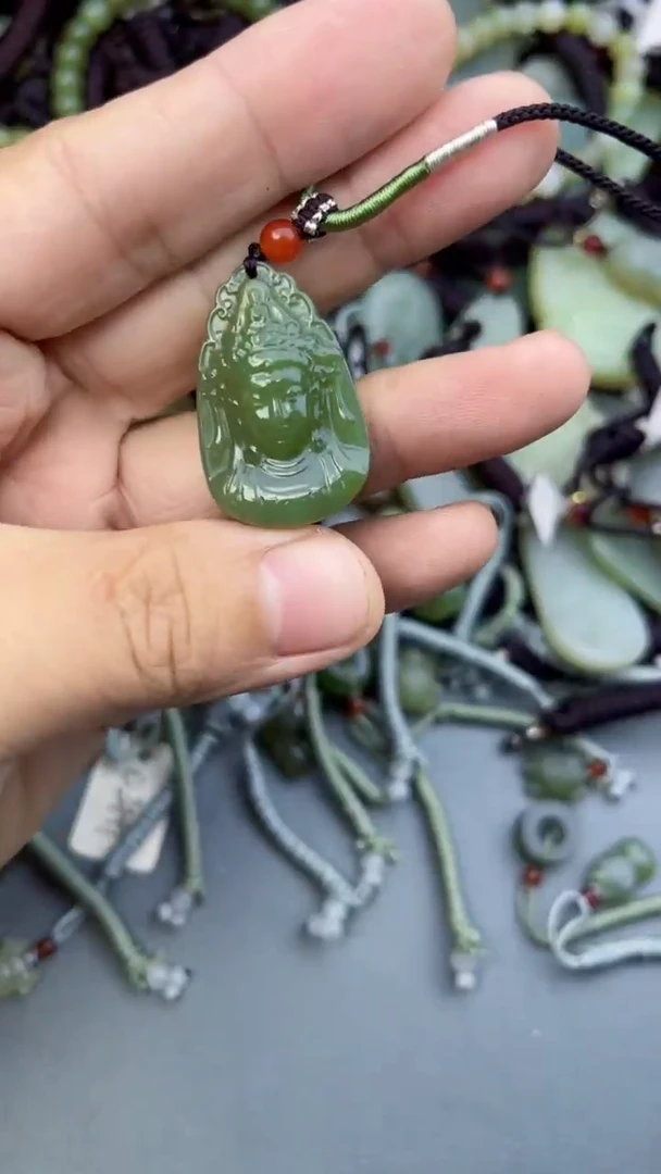 颈饰未镶嵌和田玉多样性发货  拍一发一