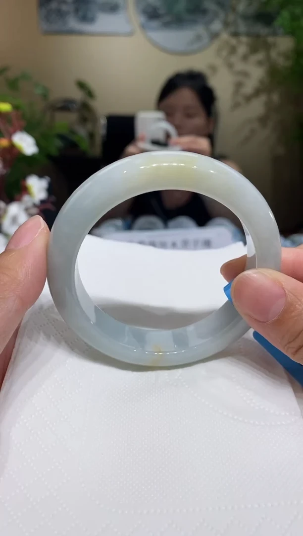 翡翠手镯未镶嵌圈口54-55