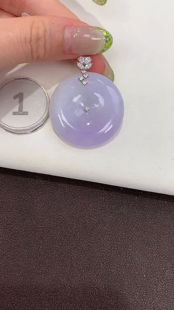 颈饰18K金镶嵌翡翠天然缅甸a货翡翠