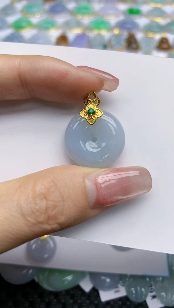 【闪购商品】翡翠18K金镶嵌挂件天然翡翠A货