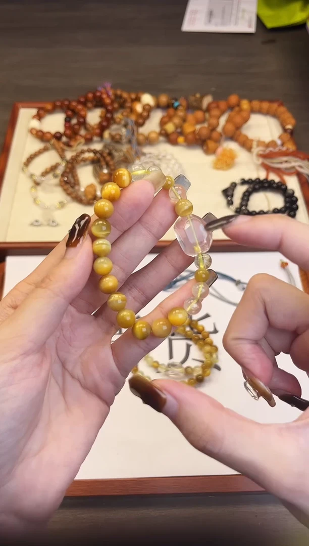 水晶手链未镶嵌金虎眼黄水晶单圈