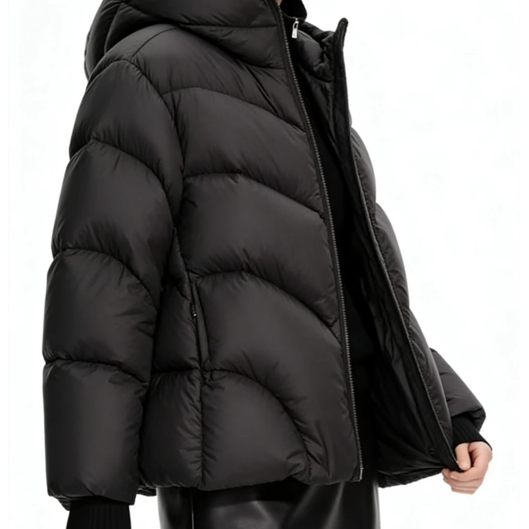 250801 江短款连帽保暖黑色龟背泡芙修身潮流防风上衣羽绒服