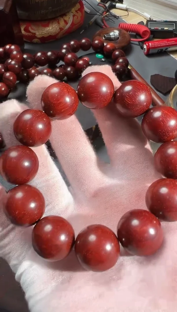 紫檀木类端景台印度小叶紫檀2.0手串